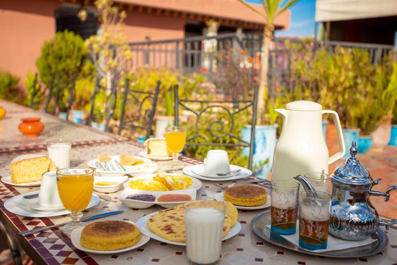 Riad Aymane Marrakesh Bagian luar foto