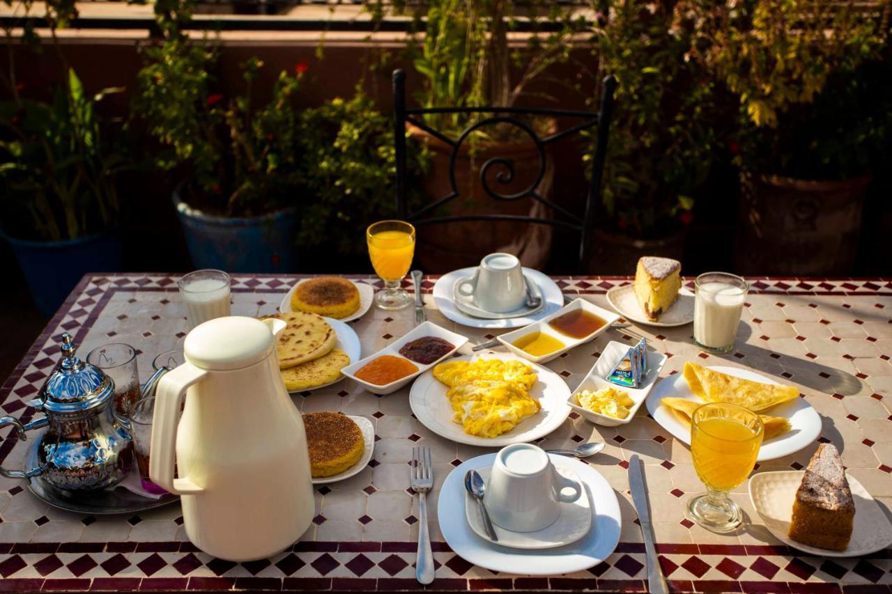 Riad Aymane Marrakesh Bagian luar foto