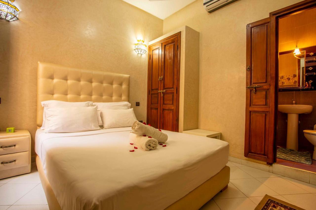 Riad Aymane Marrakesh Bagian luar foto